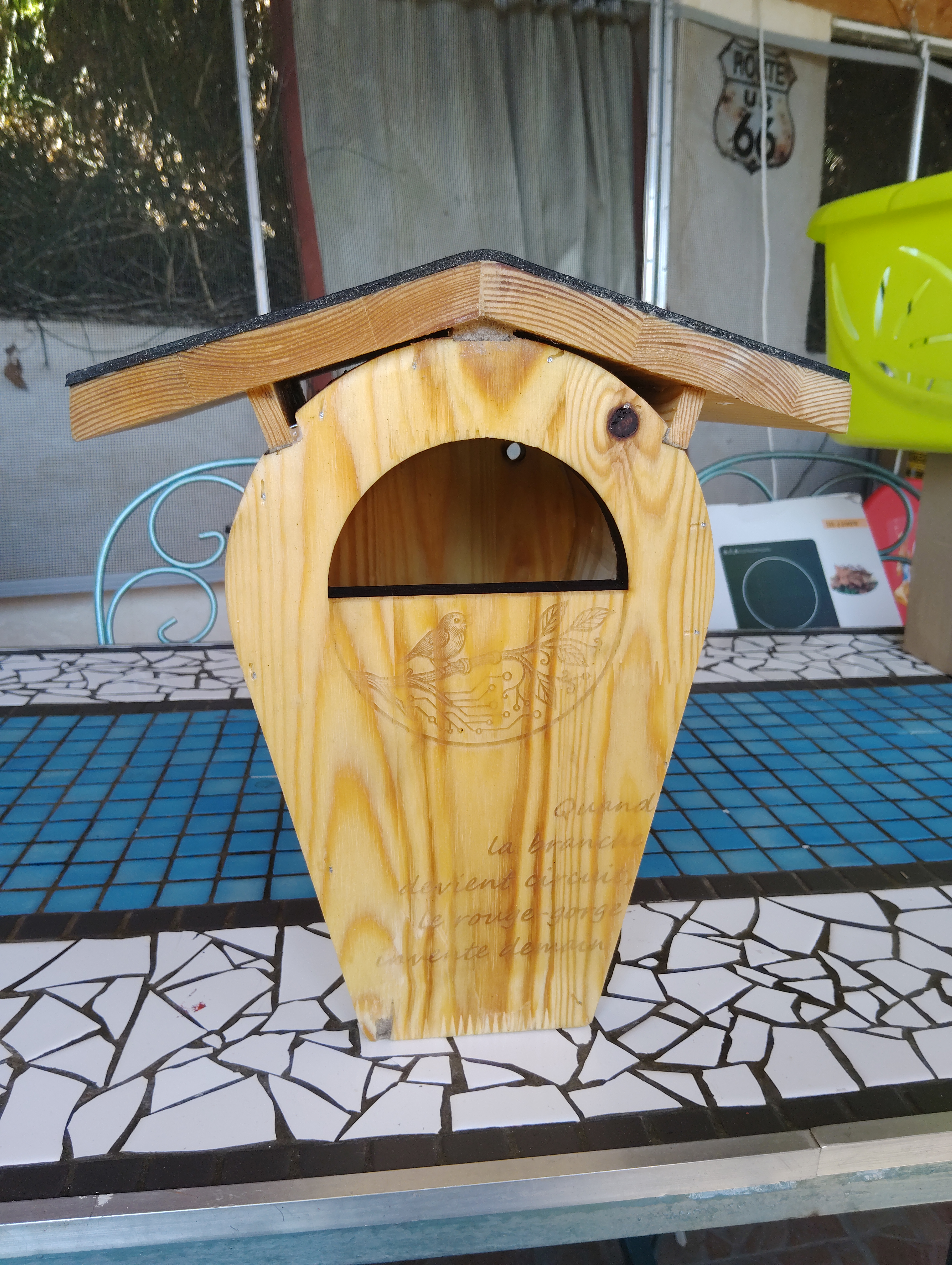 Nichoir Rouge-gorge Provençal - vue principale